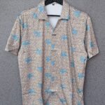 Men’s Beige & Blue Graphic Short-Sleeve Shirt – Tropic Luxe Edition