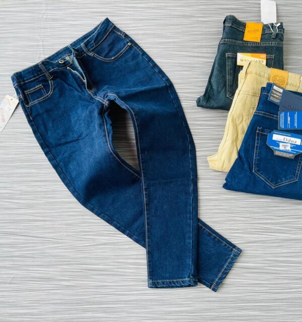 Trendy Men's Casual Jeans - Image 1