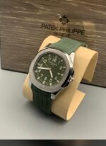 Patek Philippe Aquanaut 5167R Dial Luxury Watch - Image 2